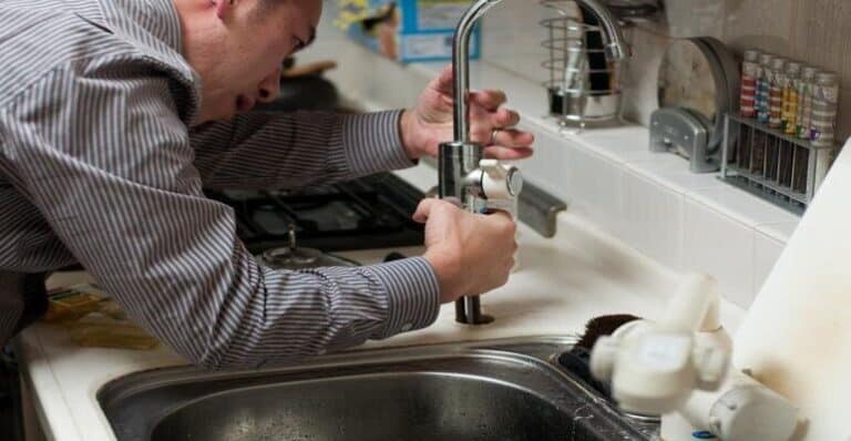 defective kitchen sink faucet diverter part